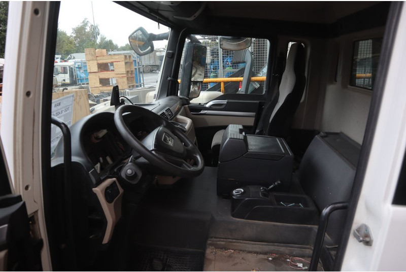 MAN F99L17 TGS EURO6 - Fahrerhaus und Interieur für LKW: das Bild 5 MAN F99L17 TGS EURO6 - Fahrerhaus und Interieur für LKW: das Bild 5