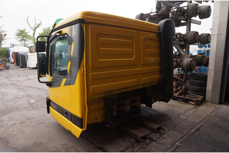 Mercedes-Benz ACTROS F07 MP1 RECHTS STUUR 748214V678262 - Fahrerhaus und Interieur für LKW: das Bild 4 Mercedes-Benz ACTROS F07 MP1 RECHTS STUUR 748214V678262 - Fahrerhaus und Interieur für LKW: das Bild 4
