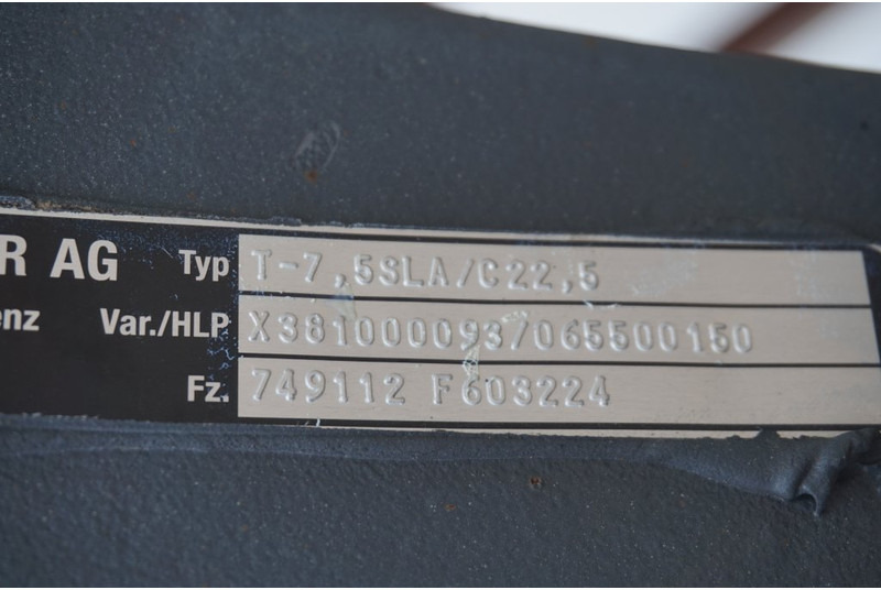 Mercedes-Benz F-8A/C22.5 - Vorderachse für LKW: das Bild 4 Mercedes-Benz F-8A/C22.5 - Vorderachse für LKW: das Bild 4