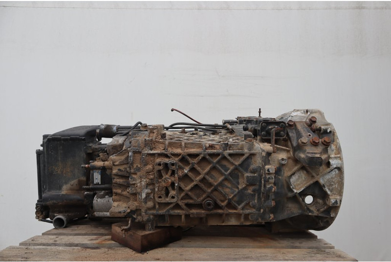ZF 16S151OD+INT F2000 81.32004-6402 - Getriebe für LKW: das Bild 3 ZF 16S151OD+INT F2000 81.32004-6402 - Getriebe für LKW: das Bild 3