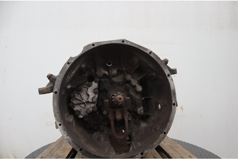 ZF 16S151OD+INT F2000 81.32004-6402 - Getriebe für LKW: das Bild 2 ZF 16S151OD+INT F2000 81.32004-6402 - Getriebe für LKW: das Bild 2