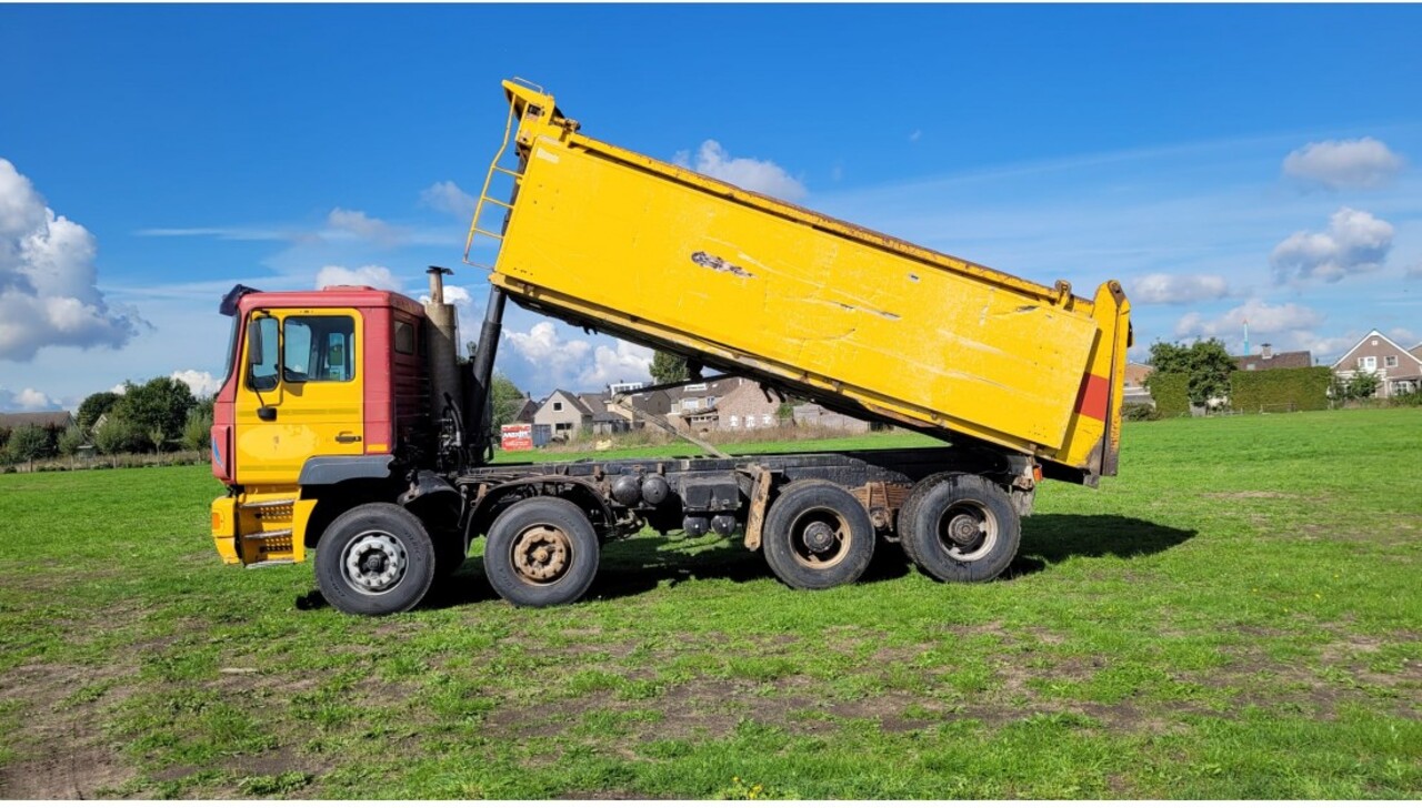 MAN 41.364 EURO 2 8X4 TIPPER SPRING/SPRING MANUAL GEARBOX - Kipper: das Bild 3 MAN 41.364 EURO 2 8X4 TIPPER SPRING/SPRING MANUAL GEARBOX - Kipper: das Bild 3