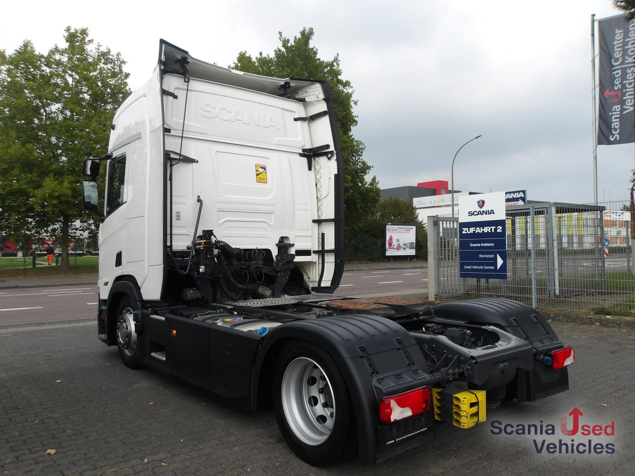 Sattelzugmaschine SCANIA R 460 EB - MEGA - HIGHLINE - 2x TANKs - ACC: das Bild 11