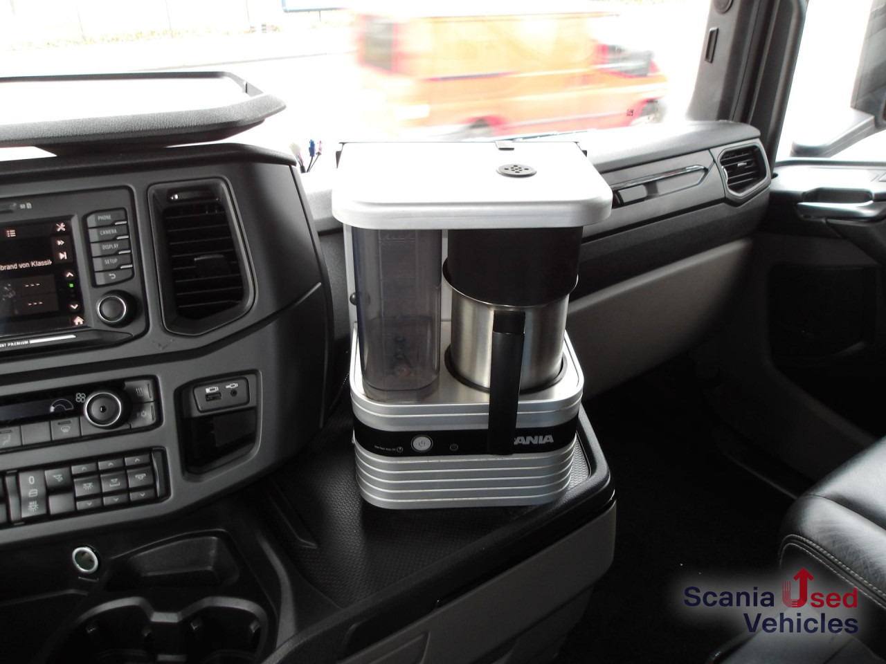 SCANIA S 500 NB - FULL AIR - ALCOA - TV - HYDRAULIK - uvm - Sattelzugmaschine: das Bild 4 SCANIA S 500 NB - FULL AIR - ALCOA - TV - HYDRAULIK - uvm - Sattelzugmaschine: das Bild 4