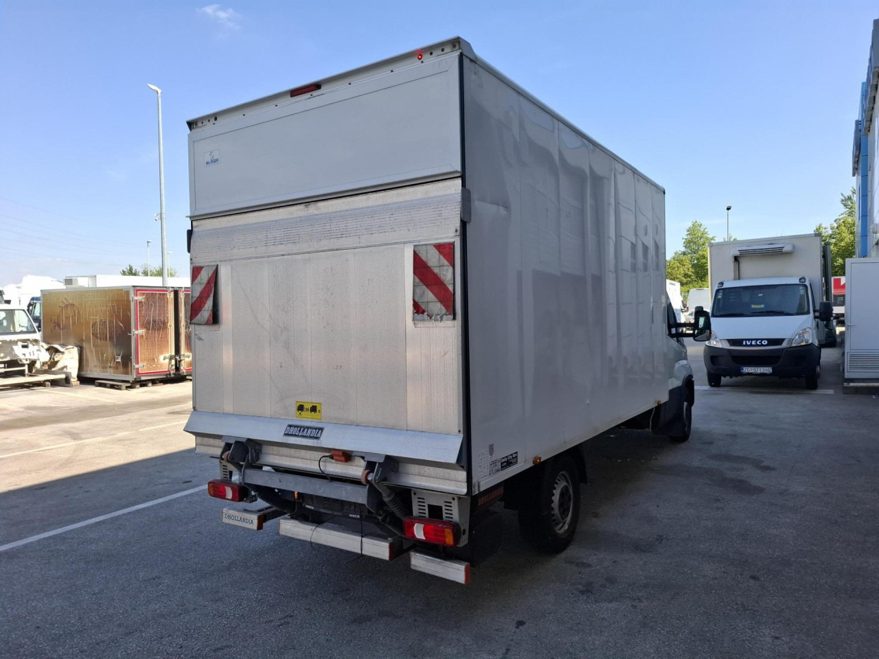 IVECO Daily 35S16 - Kastenwagen: das Bild 3 IVECO Daily 35S16 - Kastenwagen: das Bild 3