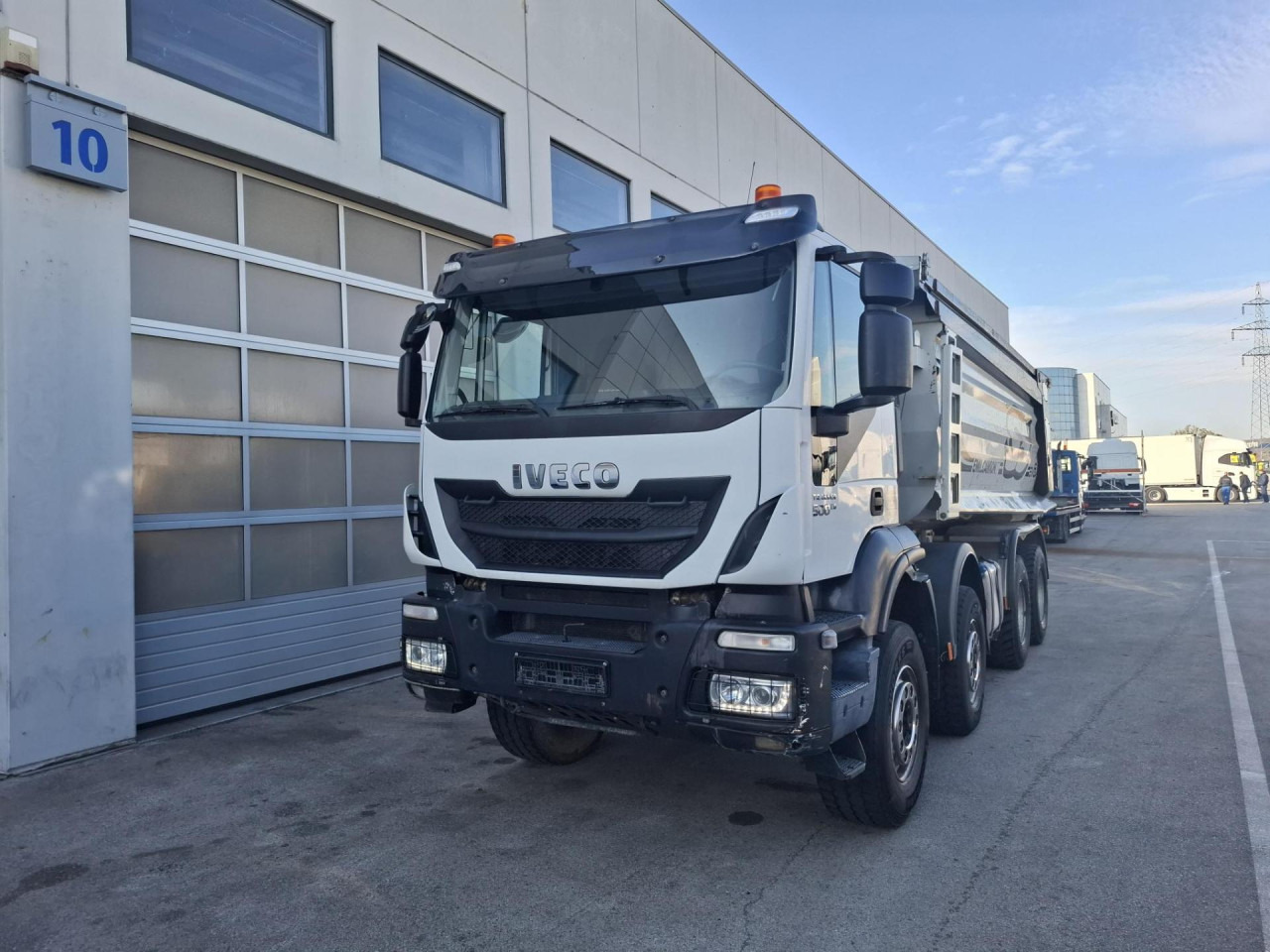IVECO Trakker AD410T50 - Kipper: das Bild 1 IVECO Trakker AD410T50 - Kipper: das Bild 1