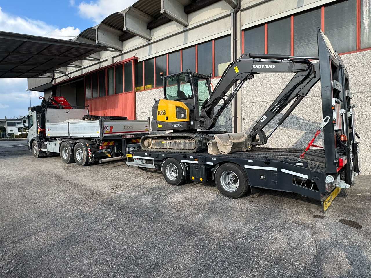 SCORPION 2 AXLE TANDEM TRAILER NEW (MANUFACTURER COMPANY) - Pritschenanhänger/ Plattformanhänger: das Bild 4 SCORPION 2 AXLE TANDEM TRAILER NEW (MANUFACTURER COMPANY) - Pritschenanhänger/ Plattformanhänger: das Bild 4