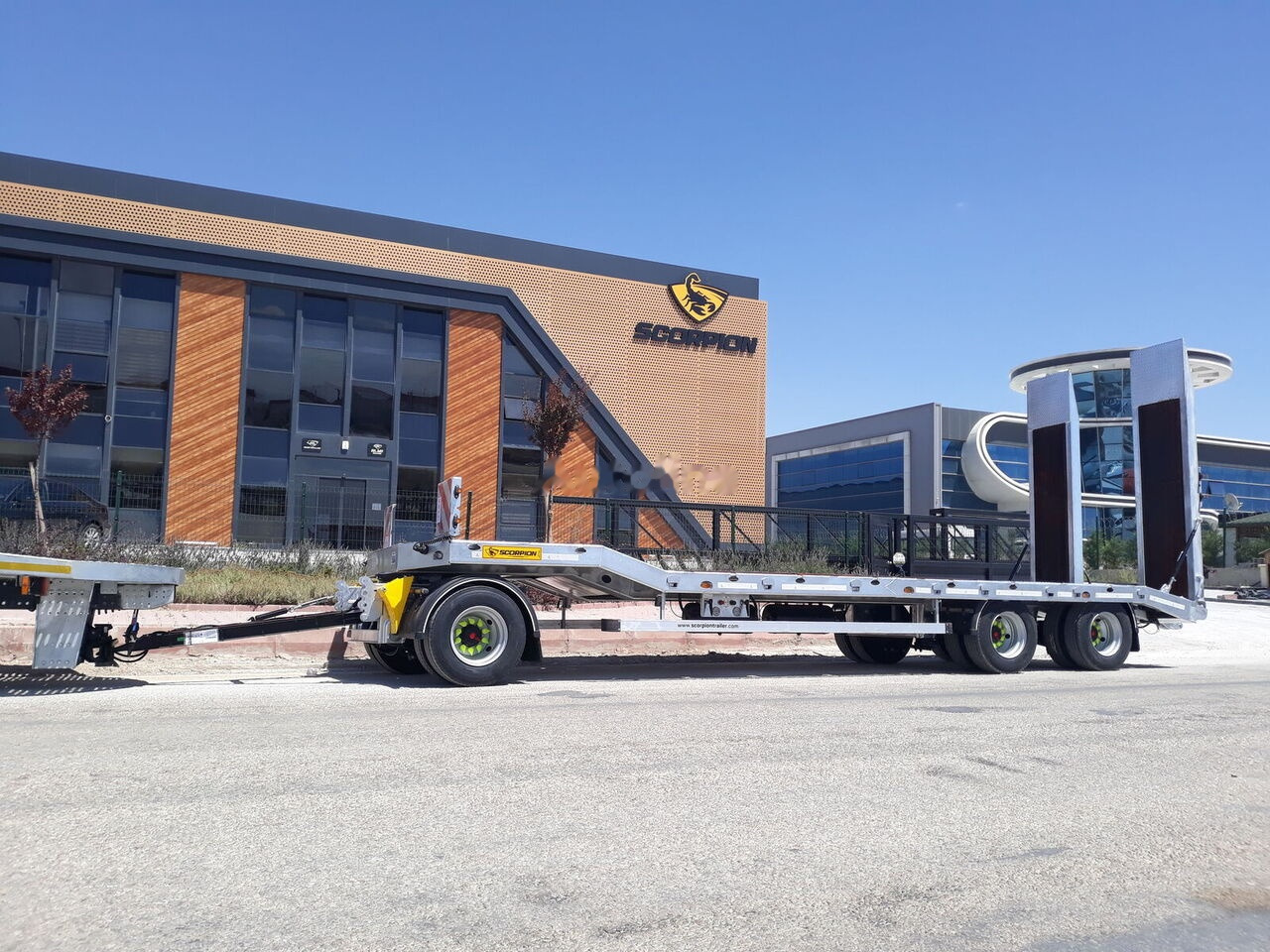 Scorpion Trailer SCORPION TRAILER NEW 3 AXLE (MANUFACTURER COMPANY) - Tieflader Auflieger: das Bild 5 Scorpion Trailer SCORPION TRAILER NEW 3 AXLE (MANUFACTURER COMPANY) - Tieflader Auflieger: das Bild 5