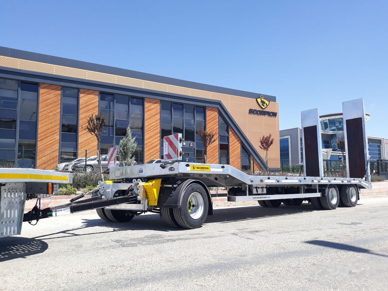 Scorpion Trailer SCORPION TRAILER NEW 3 AXLE (MANUFACTURER COMPANY) - Tieflader Auflieger: das Bild 4 Scorpion Trailer SCORPION TRAILER NEW 3 AXLE (MANUFACTURER COMPANY) - Tieflader Auflieger: das Bild 4