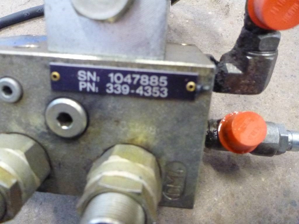 CAT 374 D Ventiler, 339-4353 - Hydraulik für Baumaschine: das Bild 2 CAT 374 D Ventiler, 339-4353 - Hydraulik für Baumaschine: das Bild 2