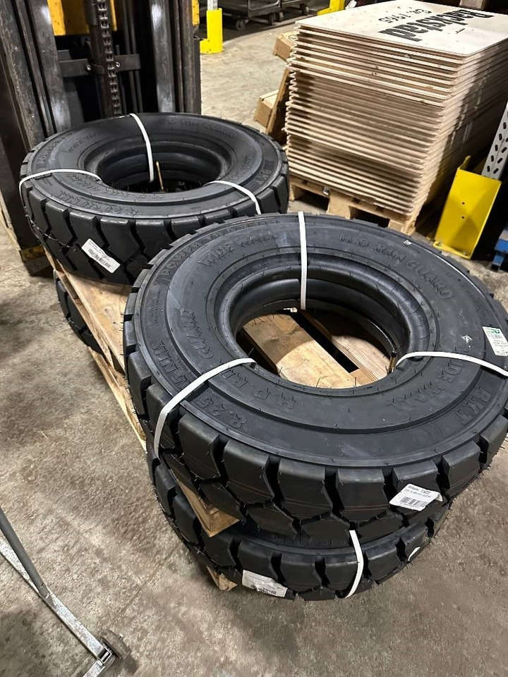 NYA Däck Truck - Reifen für LKW: das Bild 3 NYA Däck Truck - Reifen für LKW: das Bild 3
