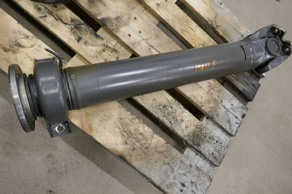Volvo L180 HL Kardanaxel, voe15085424 - Getriebe für Baumaschine: das Bild 1 Volvo L180 HL Kardanaxel, voe15085424 - Getriebe für Baumaschine: das Bild 1