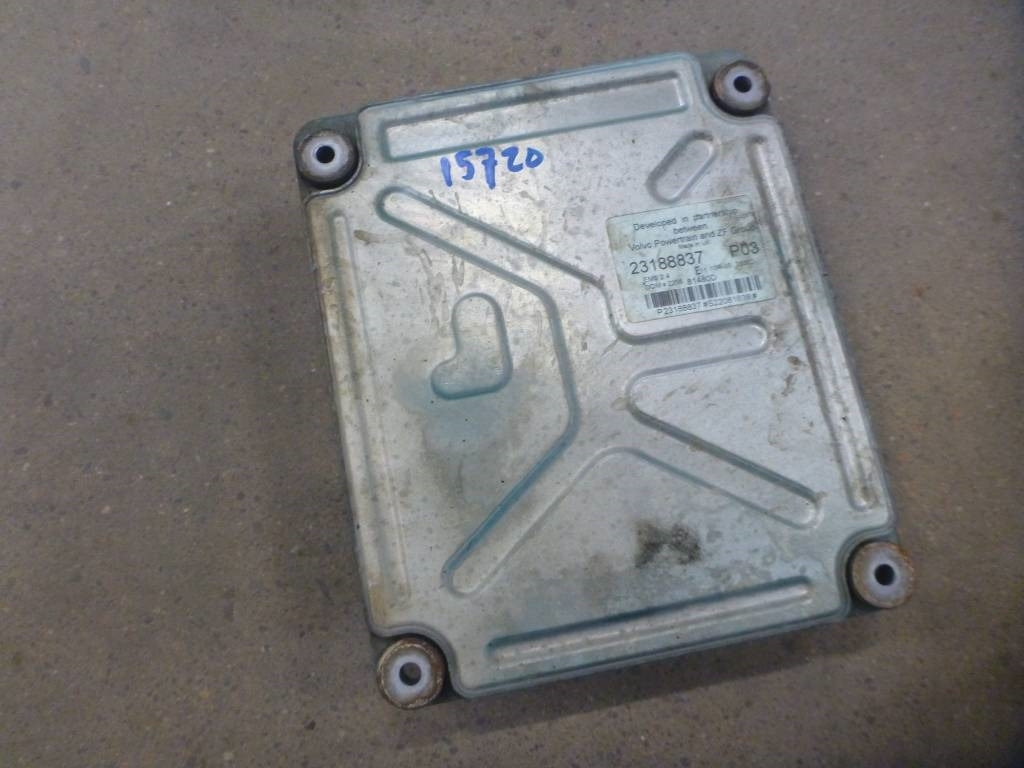 Volvo Motor Styrenhet, 23188837 - Elektrische Ausrüstung für LKW: das Bild 2 Volvo Motor Styrenhet, 23188837 - Elektrische Ausrüstung für LKW: das Bild 2