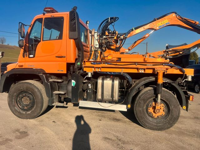 Unimog U500 4x4, Boeschungsmaehwerk Mulag - LKW: das Bild 5 Unimog U500 4x4, Boeschungsmaehwerk Mulag - LKW: das Bild 5