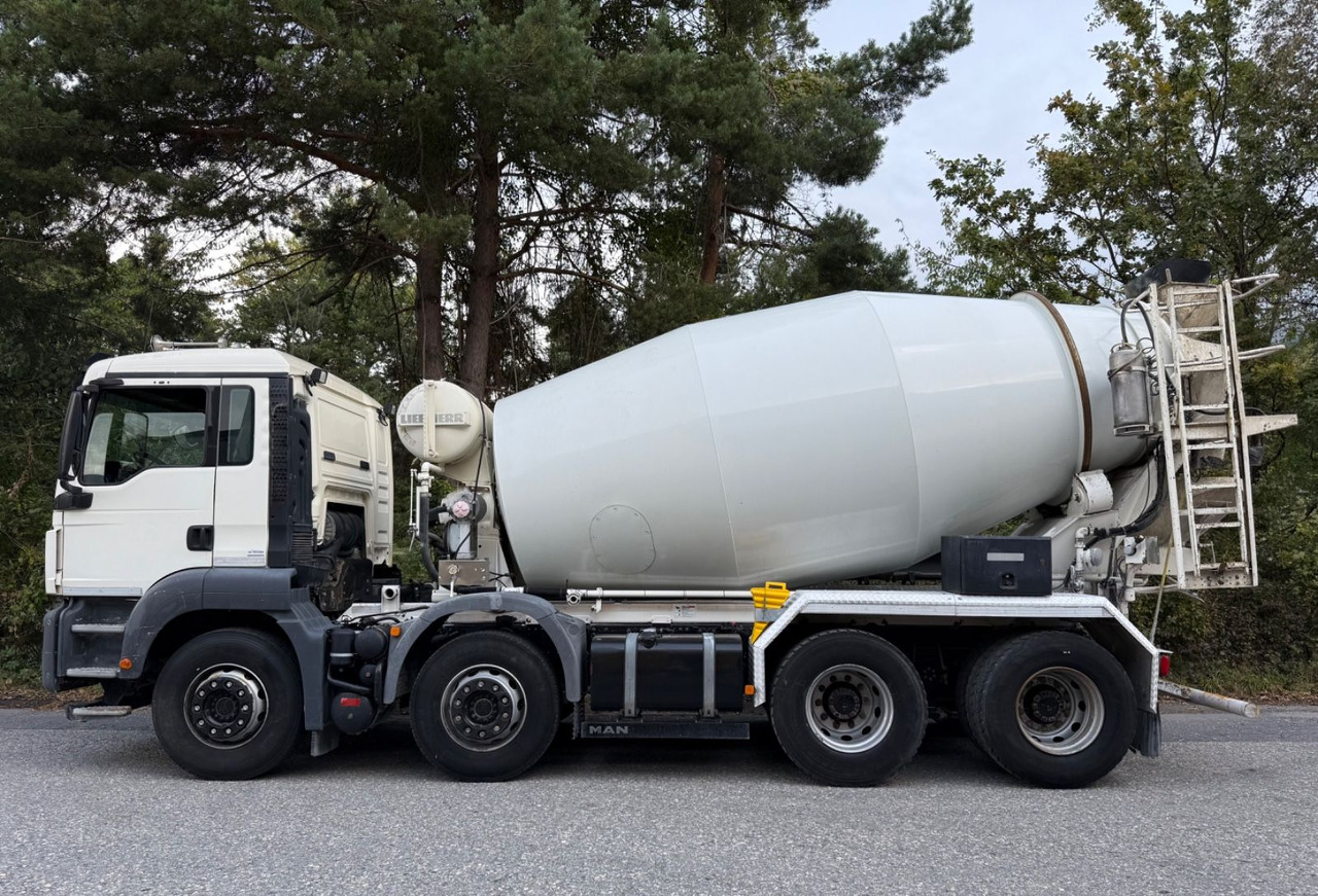 MAN TGS 32.440 8x4, Euro 6, Liebherr 9m3 - Fahrmischer: das Bild 4 MAN TGS 32.440 8x4, Euro 6, Liebherr 9m3 - Fahrmischer: das Bild 4