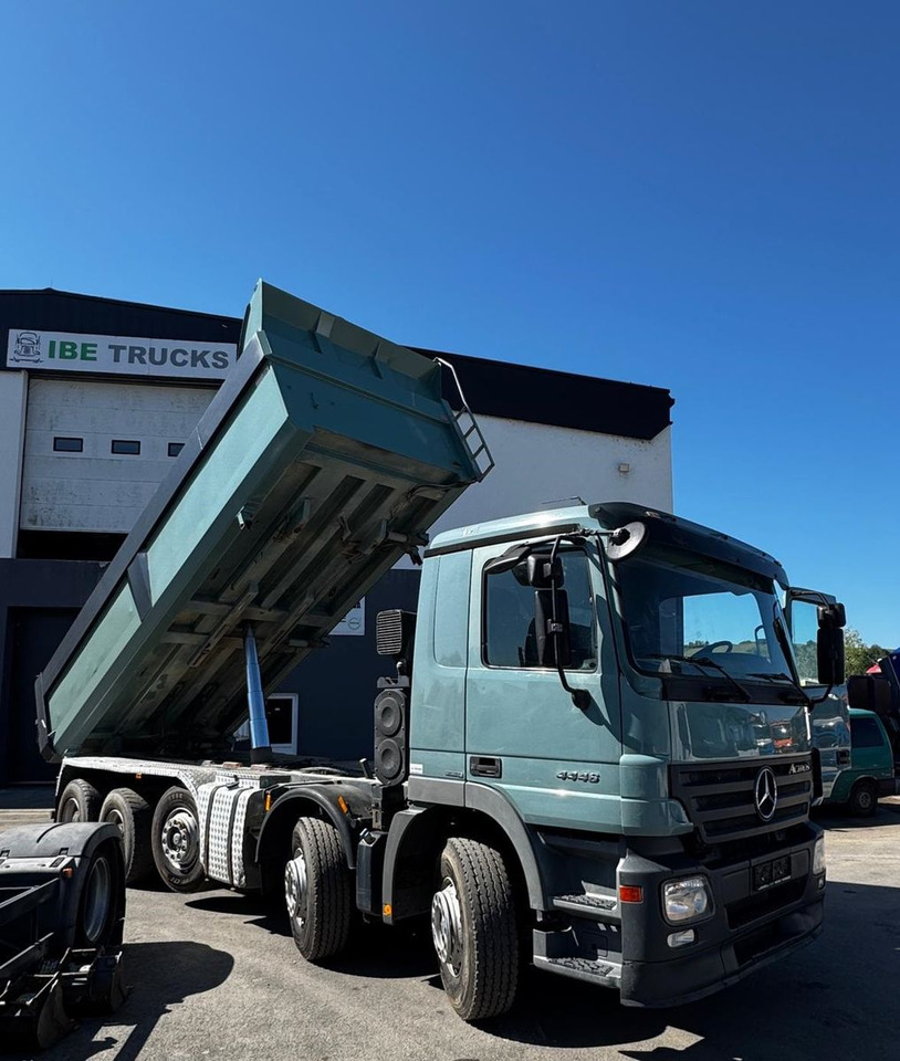 Mercedes-Benz Actros 4446 10x4, E5, MP2, EPS, Retarder - Kipper: das Bild 1 Mercedes-Benz Actros 4446 10x4, E5, MP2, EPS, Retarder - Kipper: das Bild 1