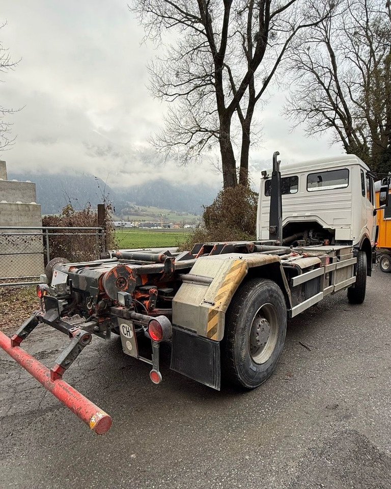 Mercedes-Benz SK 1831 K 4x2, Abroll - Abrollkipper: das Bild 3 Mercedes-Benz SK 1831 K 4x2, Abroll - Abrollkipper: das Bild 3