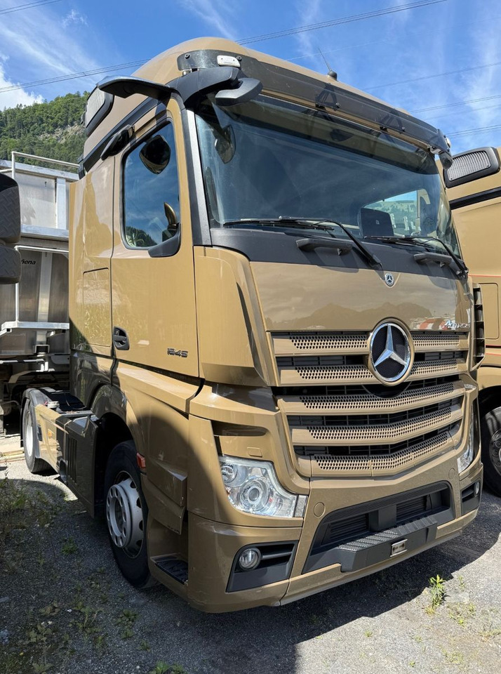 Mercedes-Benz Actros 1845 4x2, MP5, E6, Retarder - Sattelzugmaschine: das Bild 2 Mercedes-Benz Actros 1845 4x2, MP5, E6, Retarder - Sattelzugmaschine: das Bild 2