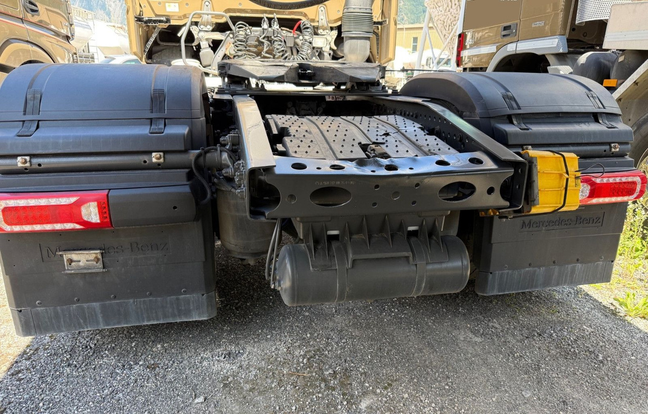 Mercedes-Benz Actros 1845 4x2, MP5, E6, Retarder - Sattelzugmaschine: das Bild 5 Mercedes-Benz Actros 1845 4x2, MP5, E6, Retarder - Sattelzugmaschine: das Bild 5