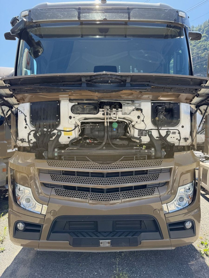 Mercedes-Benz Actros 1845 4x2, MP5, E6, Retarder - Sattelzugmaschine: das Bild 3 Mercedes-Benz Actros 1845 4x2, MP5, E6, Retarder - Sattelzugmaschine: das Bild 3