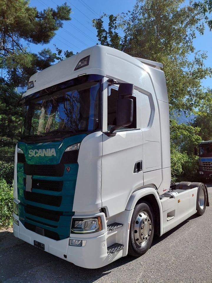 Scania S450 4x2, E6, Retarder, Hydraulik - Sattelzugmaschine: das Bild 1 Scania S450 4x2, E6, Retarder, Hydraulik - Sattelzugmaschine: das Bild 1