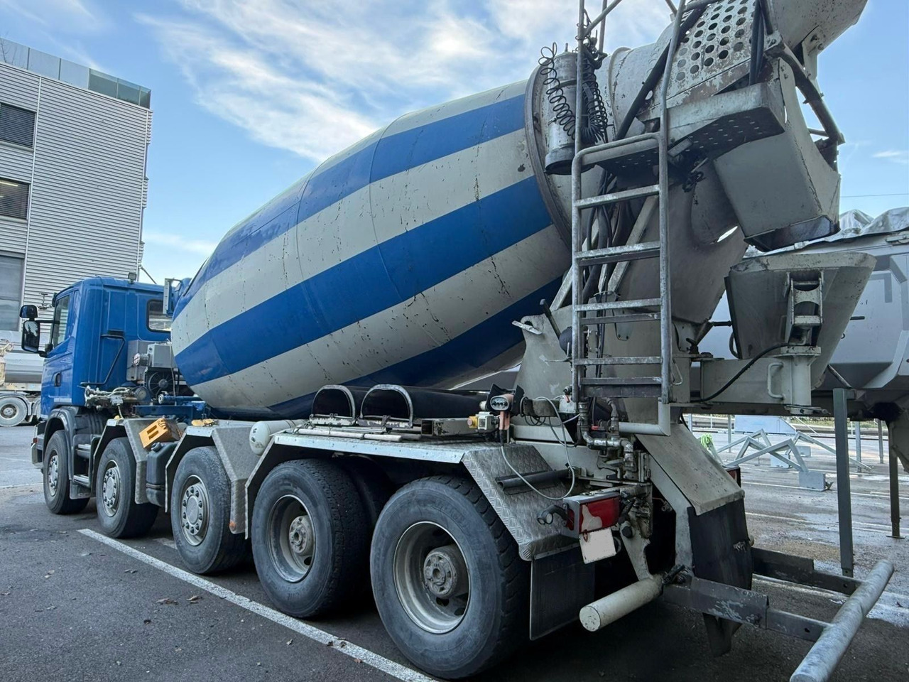 Fahrmischer Scania G450 10x4, E6, Wechsel Mischer+Kipper, 2x: das Bild 6 Fahrmischer Scania G450 10x4, E6, Wechsel Mischer+Kipper, 2x: das Bild 6