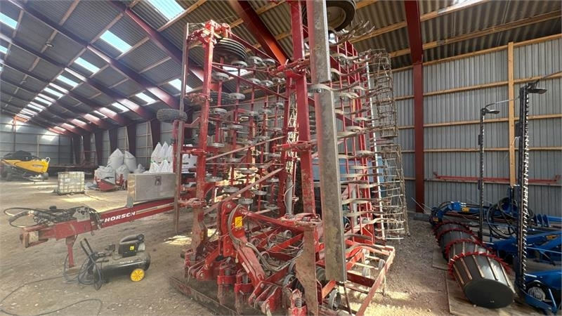 Kongskilde VM 3083-SS VM 3083 SS - Egge: das Bild 1 Kongskilde VM 3083-SS VM 3083 SS - Egge: das Bild 1