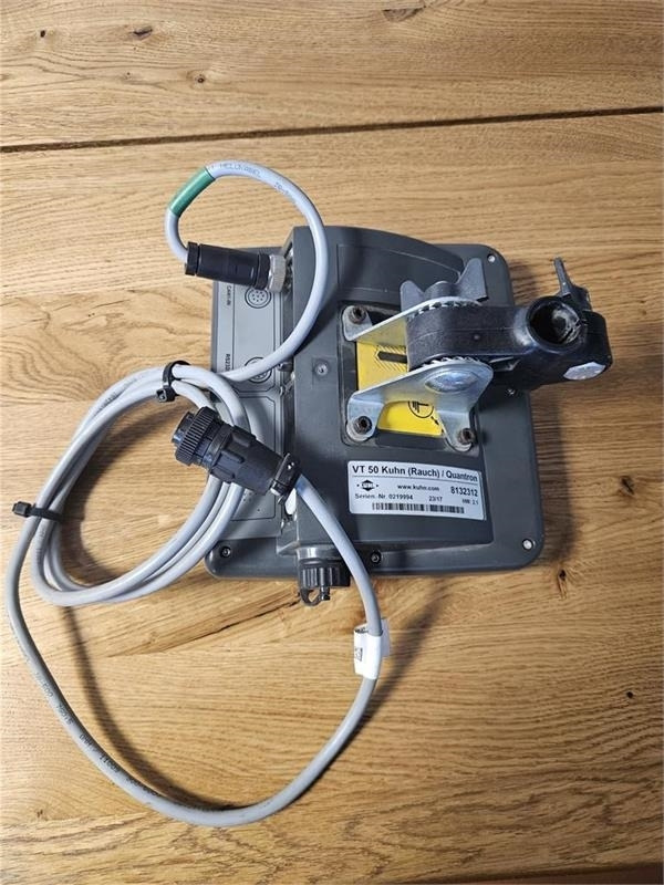 - - - Kuhn VT 50 - Elektrische Ausrüstung für Landmaschine: das Bild 3 - - - Kuhn VT 50 - Elektrische Ausrüstung für Landmaschine: das Bild 3