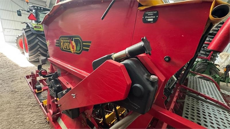 Vaderstad Rapid 400C Rapid 400 C - Säkombination: das Bild 4 Vaderstad Rapid 400C Rapid 400 C - Säkombination: das Bild 4