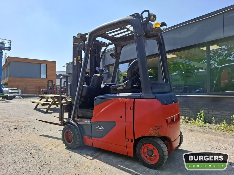 Linde E20PH - Elektrostapler: das Bild 4 Linde E20PH - Elektrostapler: das Bild 4
