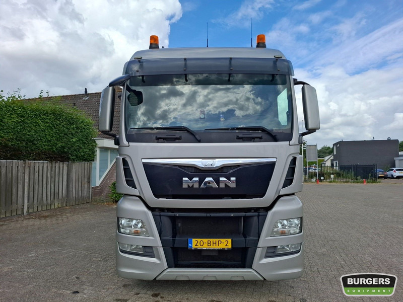MAN TGX 26.440 - Sattelzugmaschine: das Bild 2 MAN TGX 26.440 - Sattelzugmaschine: das Bild 2