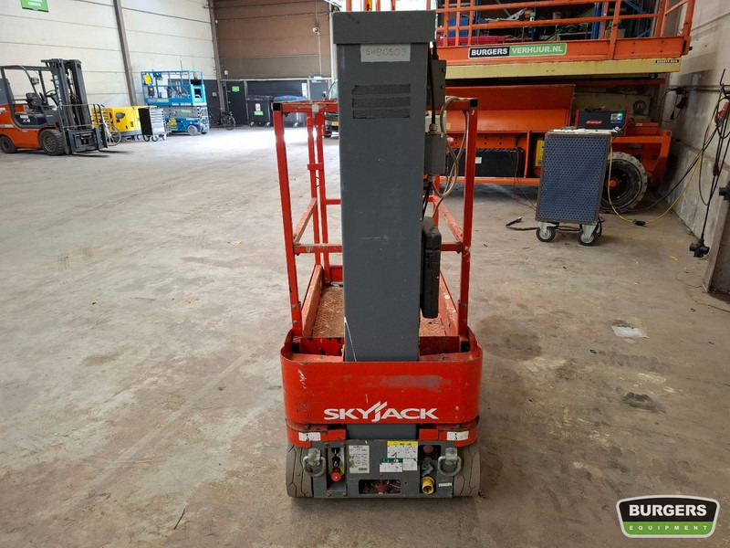 Skyjack SJ16 - Arbeitsbühne: das Bild 4 Skyjack SJ16 - Arbeitsbühne: das Bild 4