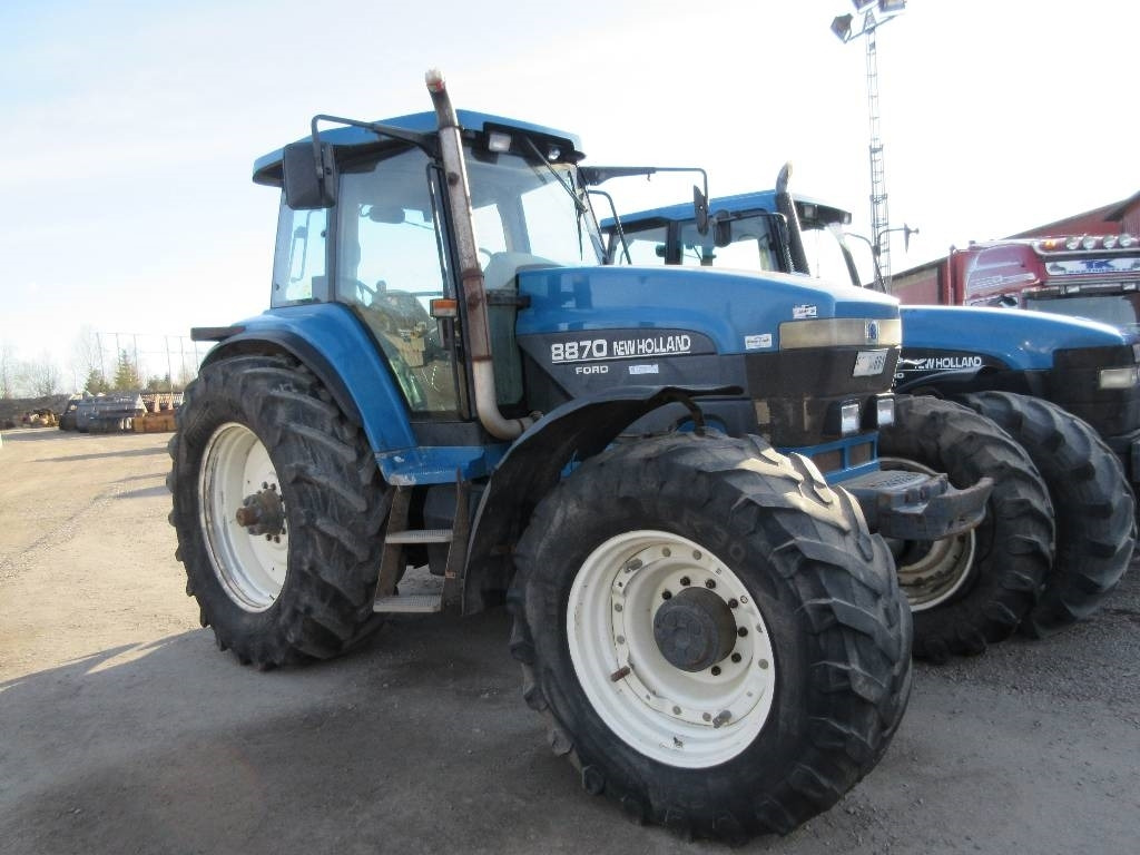 New Holland 8870 Dismantled for spare parts - Traktor: das Bild 1 New Holland 8870 Dismantled for spare parts - Traktor: das Bild 1