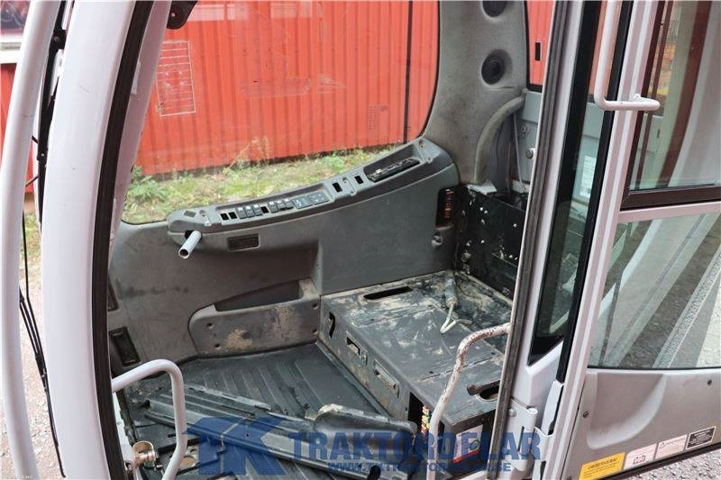 New Holland WE150C - Fahrerhaus für Landmaschine: das Bild 5 New Holland WE150C - Fahrerhaus für Landmaschine: das Bild 5