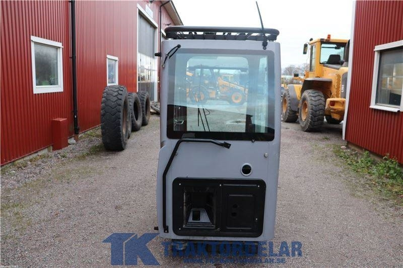 New Holland WE150C - Fahrerhaus für Landmaschine: das Bild 3 New Holland WE150C - Fahrerhaus für Landmaschine: das Bild 3