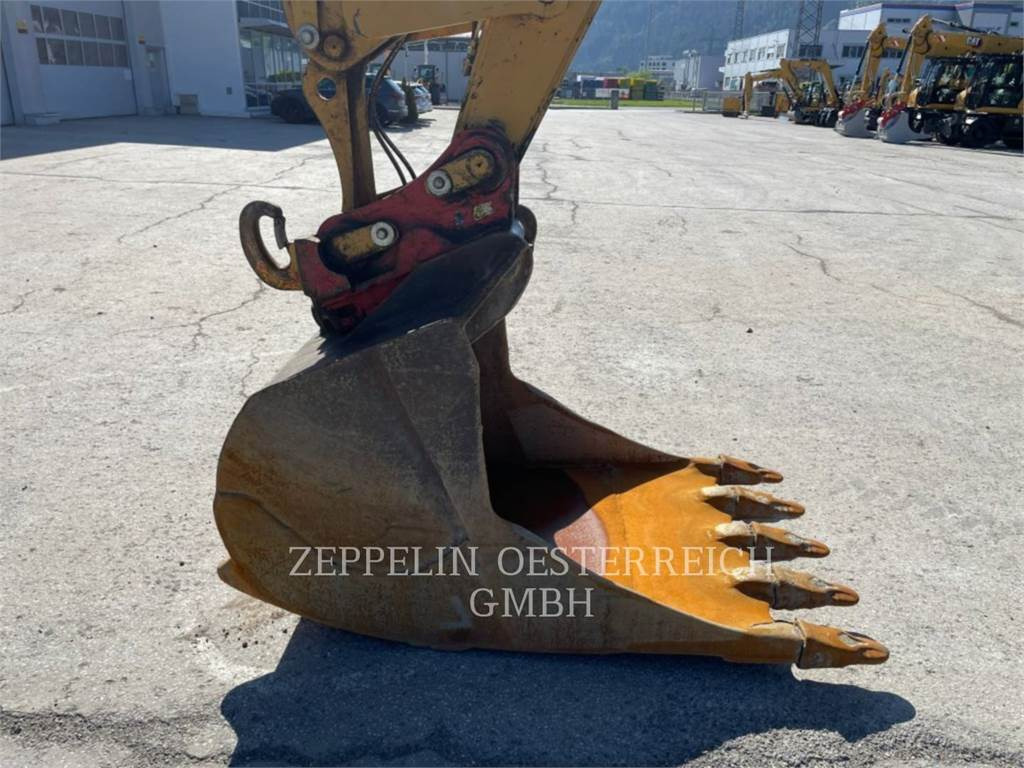 Mobilbagger CAT M316D: das Bild 12