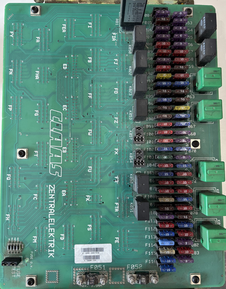 CLAAS 0000173100 Zentralelektrik Płyta Centralna Elektronika - Steuergerät für Baumaschine: das Bild 1 CLAAS 0000173100 Zentralelektrik Płyta Centralna Elektronika - Steuergerät für Baumaschine: das Bild 1