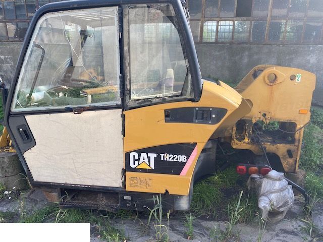 Cat TH220B - Maska - Motorhaube für Teleskoplader: das Bild 1 Cat TH220B - Maska - Motorhaube für Teleskoplader: das Bild 1