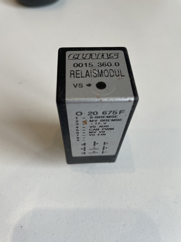 Claas Lexion - moduł przekaźnik 00153600 0153600 0153600 - Relais für Landmaschine: das Bild 1 Claas Lexion - moduł przekaźnik 00153600 0153600 0153600 - Relais für Landmaschine: das Bild 1