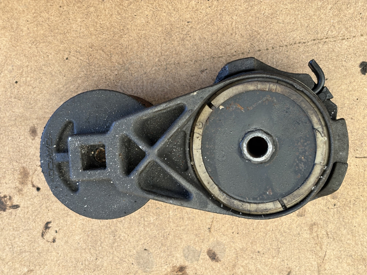 Cummins 8.3 6CT 6CTA 6CTAA Napinacz paska 3978022 - Riemenspanner: das Bild 2 Cummins 8.3 6CT 6CTA 6CTAA Napinacz paska 3978022 - Riemenspanner: das Bild 2