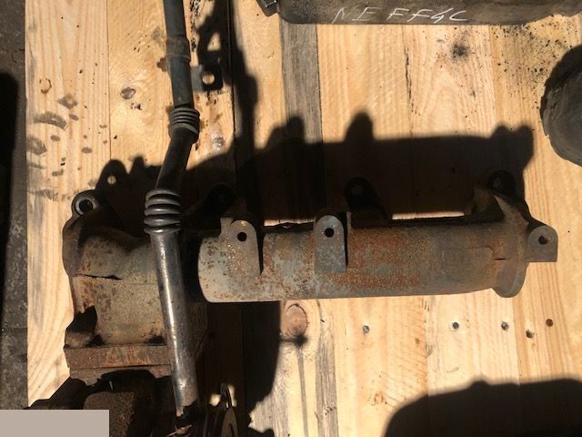 Iveco F4CE04 - Kolektor Wydechowy - Abgaskrümmer für Landmaschine: das Bild 2 Iveco F4CE04 - Kolektor Wydechowy - Abgaskrümmer für Landmaschine: das Bild 2