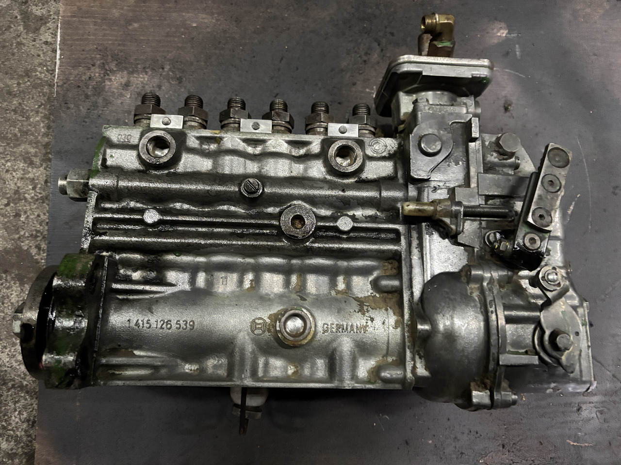 John Deere 4040 4240 4440 - pompa paliwa wtryskowa AR70235 RE11028 AR88906 0400876268 - Kraftstoffpumpe für Landmaschine: das Bild 4 John Deere 4040 4240 4440 - pompa paliwa wtryskowa AR70235 RE11028 AR88906 0400876268 - Kraftstoffpumpe für Landmaschine: das Bild 4