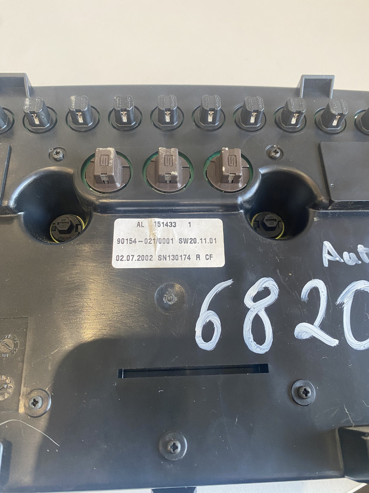 John Deere 6820S 6120 6220 6320 Autopower - zegary licznik deska - Armaturenbrett für Baumaschine: das Bild 4 John Deere 6820S 6120 6220 6320 Autopower - zegary licznik deska - Armaturenbrett für Baumaschine: das Bild 4