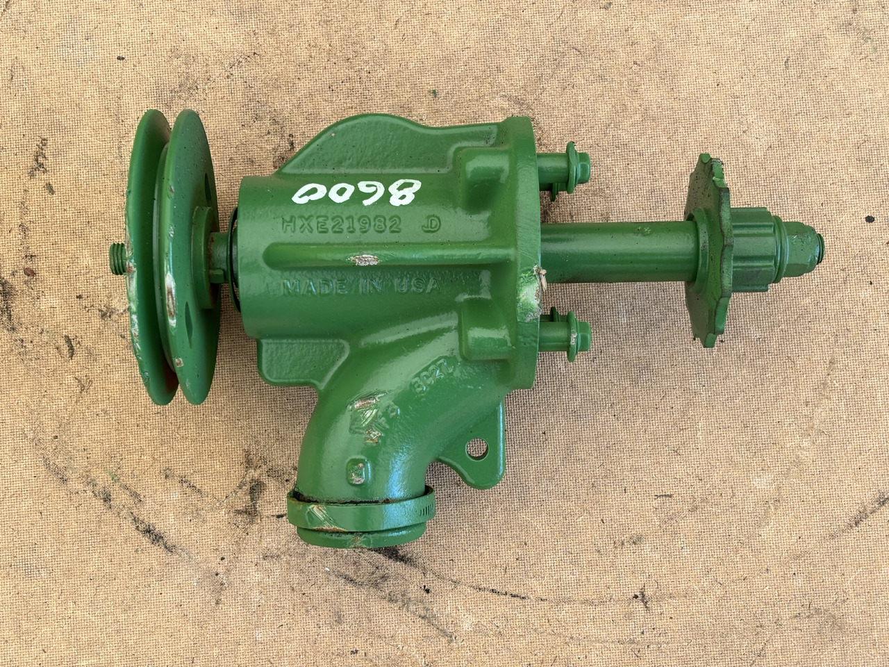 John Deere 8600 Obudowa Łożyska Wał HXE21982 HXE17173 - Laufwerksteile für Landmaschine: das Bild 1 John Deere 8600 Obudowa Łożyska Wał HXE21982 HXE17173 - Laufwerksteile für Landmaschine: das Bild 1