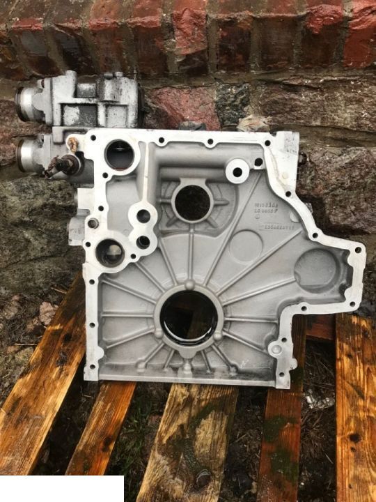 Liebherr D934 - Głowica - Zylinderkopf für Landmaschine: das Bild 3 Liebherr D934 - Głowica - Zylinderkopf für Landmaschine: das Bild 3