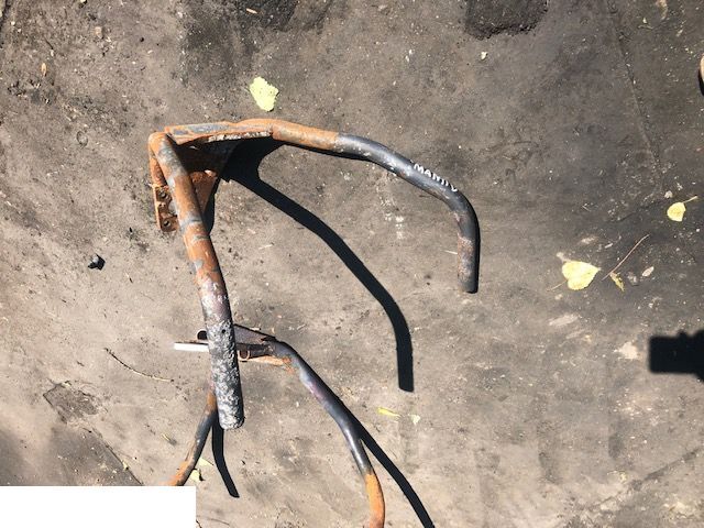 Manitou - Stelaźe - Kotflügel für Landmaschine: das Bild 4 Manitou - Stelaźe - Kotflügel für Landmaschine: das Bild 4