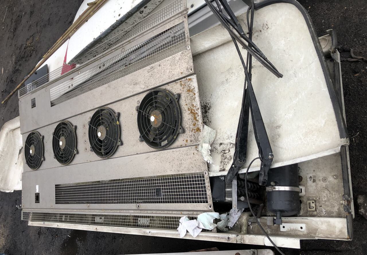 Mercedes Setra Evobus-części róźne/autobus-chłodnica wentylatory klimatyzacji - Klimaanlage Ersatzteil für Bus: das Bild 1 Mercedes Setra Evobus-części róźne/autobus-chłodnica wentylatory klimatyzacji - Klimaanlage Ersatzteil für Bus: das Bild 1