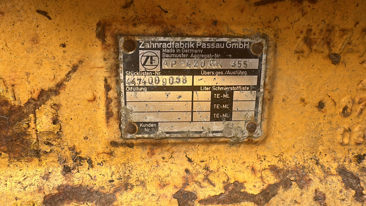 Most Napędowy ZF AP-420 , zwolnica wkład mostu części obudowa mostu - Fahrantrieb für Landmaschine: das Bild 4 Most Napędowy ZF AP-420 , zwolnica wkład mostu części obudowa mostu - Fahrantrieb für Landmaschine: das Bild 4