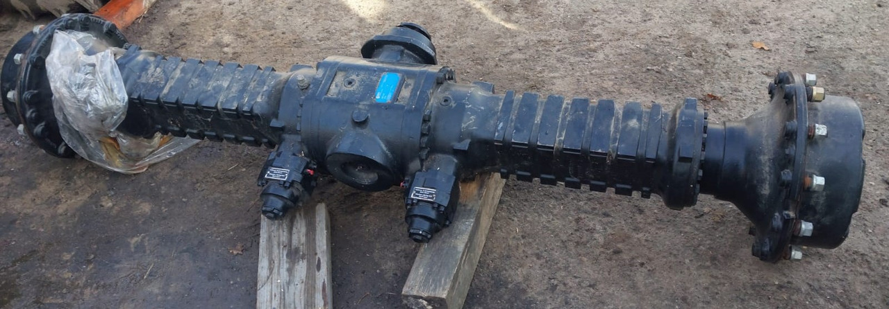 NAF BST 01/0 02 Oś Sztywna Kompletna Ponsse Komatsu NOWA - Achse und Teile für Forstmaschine: das Bild 1 NAF BST 01/0 02 Oś Sztywna Kompletna Ponsse Komatsu NOWA - Achse und Teile für Forstmaschine: das Bild 1