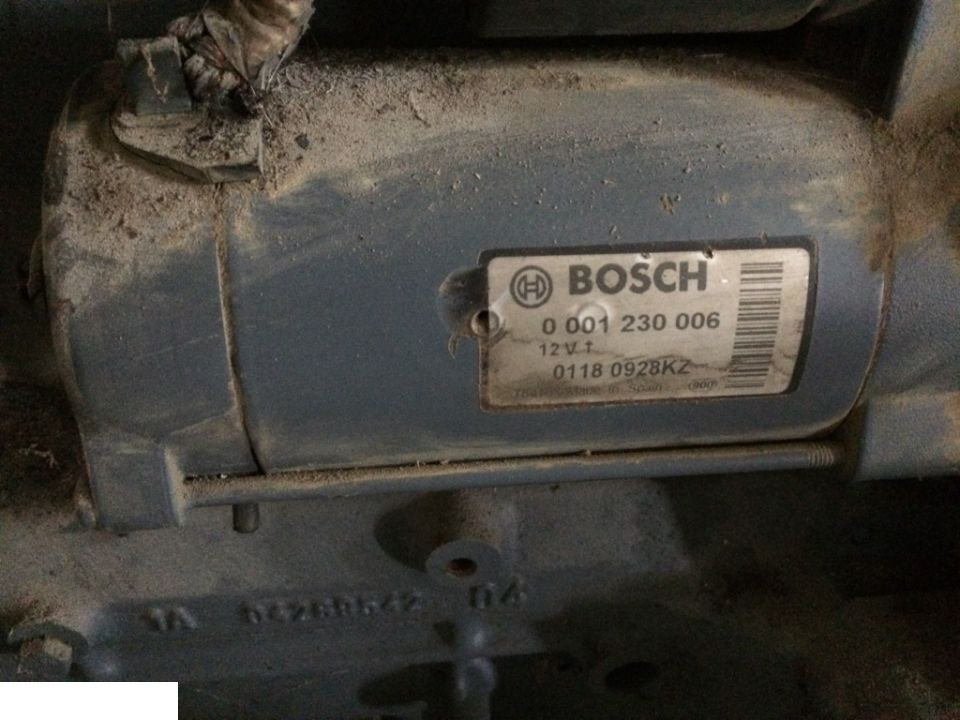 Rozrusznik Bosch 01180928kz - Anlasser für Landmaschine: das Bild 1 Rozrusznik Bosch 01180928kz - Anlasser für Landmaschine: das Bild 1